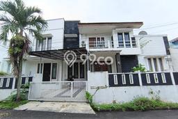 For Sale! Luxury House LT 198m2 Desain Elegan di Sektor 9-Bintaro For Sale! Luxury House LT 198m2 Desain Elegan di Sektor 9-Bintaro