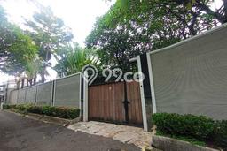 Rumah Mewah LB 400m2 Siap Huni Desain Elegan di Cipete, Jakarta Selatan Rumah Mewah LB 400m2 Siap Huni Desain Elegan di Cipete, Jakarta Selatan