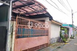 Rumah Luas Asri 3 KT Siap Pakai di Taman Meruya Jakarta Barat Rumah Luas Asri 3 KT Siap Pakai di Taman Meruya Jakarta Barat