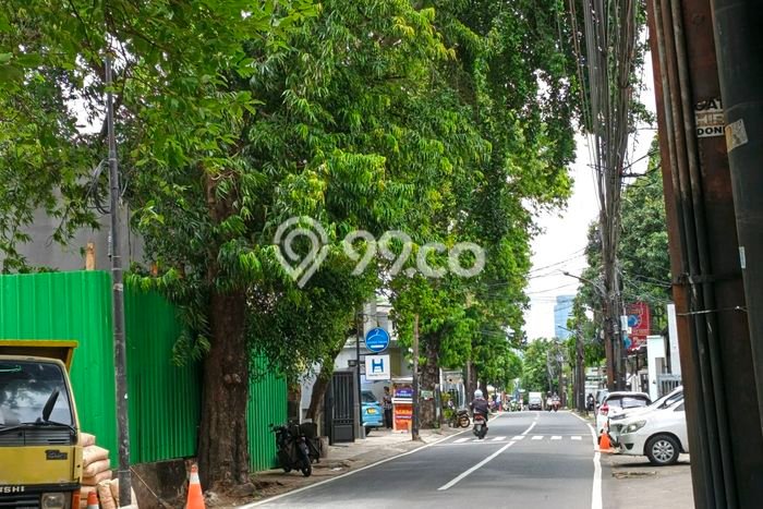 Komersial Dijual di Jakarta Selatan LT 840m2 & LB 800m2 Lokasi Terbaik! Komersial Dijual di Jakarta Selatan LT 840m2 & LB 800m2 Lokasi Terbaik!