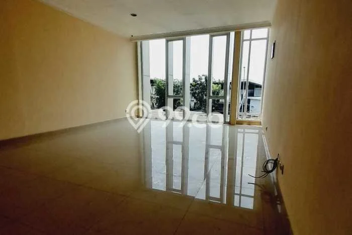 Ruko Dijual di Bekasi LT 71m2 & LB 210m2 Lokasi Terbaik! Ruko Dijual di Bekasi LT 71m2 & LB 210m2 Lokasi Terbaik!