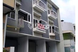 For Sale! Premium House LT 67m2 Desain Elegan di Teluk Gong For Sale! Premium House LT 67m2 Desain Elegan di Teluk Gong