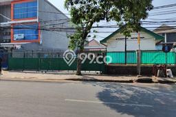 FOR SALE! Komersial di Senen Jakarta Pusat, LT 785m2, LB 300m2 FOR SALE! Komersial di Senen Jakarta Pusat, LT 785m2, LB 300m2
