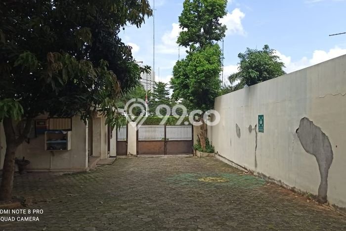 Unit Komersial Dijual di Pasar Minggu Jakarta Selatan 390m2 Unit Komersial Dijual di Pasar Minggu Jakarta Selatan 390m2
