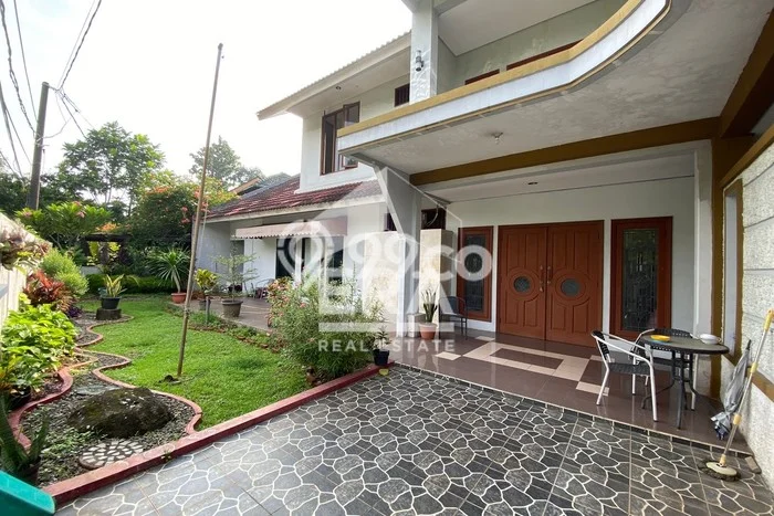 For Sale! Luxury House LT 390m2 Desain Modern di Kemang Pratama For Sale! Luxury House LT 390m2 Desain Modern di Kemang Pratama