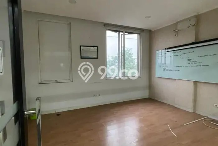 Ruko Dijual di Summarecon Bekasi Bekasi dengan Luas Bangunan 686m2 Ruko Dijual di Summarecon Bekasi Bekasi dengan Luas Bangunan 686m2