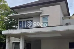 Disewakan! Rumah 3 Kamar Tidur &
3 Kamar Mandi di Lebak Bulus, Jakarta Selatan Disewakan! Rumah 3 Kamar Tidur &
3 Kamar Mandi di Lebak Bulus, Jakarta Selatan