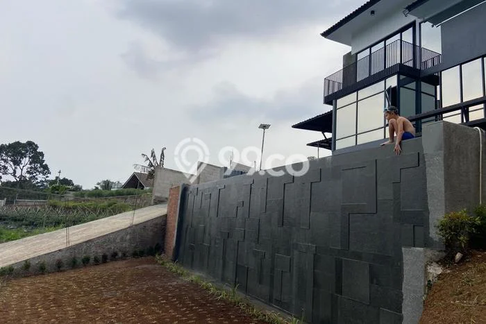 Vila di Bogor Selatan, Luas 1000m2m², Area Strategis untuk bisnis Vila di Bogor Selatan, Luas 1000m2m², Area Strategis untuk bisnis