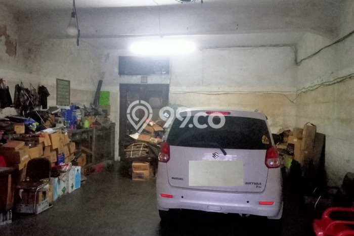 Ruko Dijual di Jakarta Pusat LT 150m2 & LB 300m2 Lokasi Terbaik! Ruko Dijual di Jakarta Pusat LT 150m2 & LB 300m2 Lokasi Terbaik!