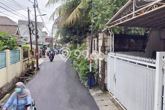 Rumah Eksklusif Dijual LT 494m2 di Kramat Jati, Jakarta Timur Rumah Eksklusif Dijual LT 494m2 di Kramat Jati, Jakarta Timur