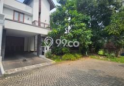 Dijual Rumah Luas Elegan Dengan View Eksklusif di Bintaro, Tangerang Selatan Dijual Rumah Luas Elegan Dengan View Eksklusif di Bintaro, Tangerang Selatan