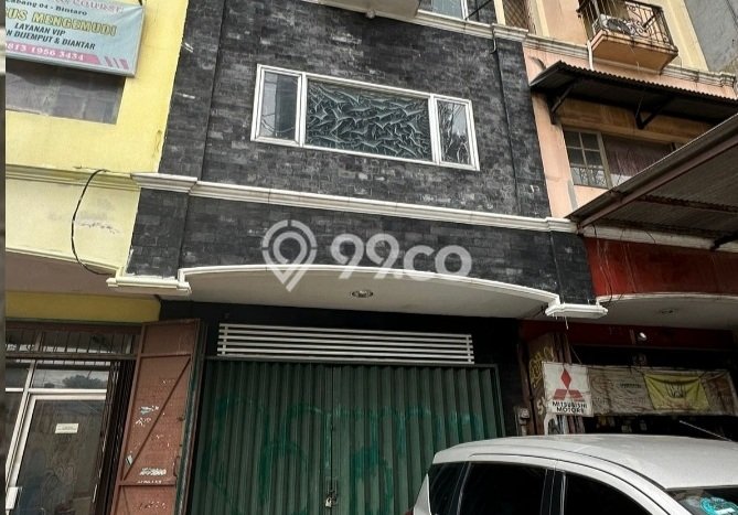 Ruko Dijual di Jakarta Selatan LT 168m2 & LB 360m2 Lokasi Terbaik! Ruko Dijual di Jakarta Selatan LT 168m2 & LB 360m2 Lokasi Terbaik!