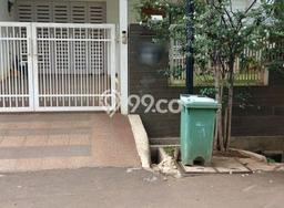 Hunian Mewah LB 300m2 Siap Pakai Desain Elegan di Kalibata, Jakarta Selatan Hunian Mewah LB 300m2 Siap Pakai Desain Elegan di Kalibata, Jakarta Selatan