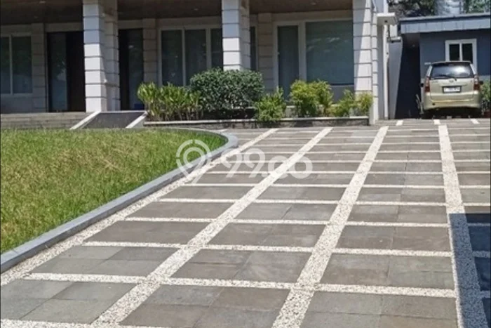 Rumah Elit Modern Tanpa Renovasi di Sentul City Bogor Rumah Elit Modern Tanpa Renovasi di Sentul City Bogor