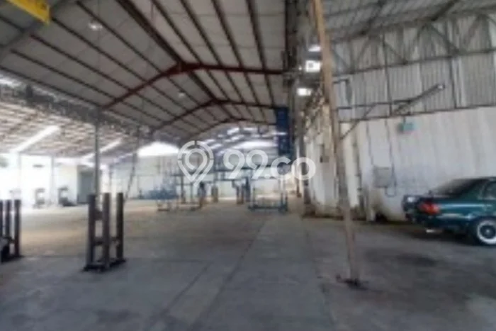 Unit Gudang Dijual di Cibinong Bogor Luas Tanah 3771m2, Luas Bangunan 2000m2 Unit Gudang Dijual di Cibinong Bogor Luas Tanah 3771m2, Luas Bangunan 2000m2