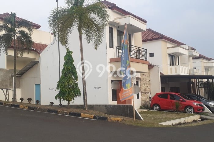 Rumah Strategis Minimalis Lb 81m2 di Cibinong, Bogor Rumah Strategis Minimalis Lb 81m2 di Cibinong, Bogor