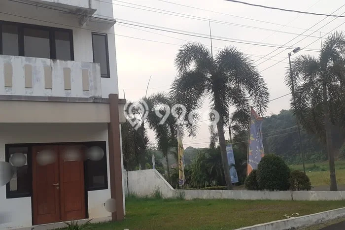 Dijual Cepat Rumah Bagus Siap Huni LB 81m2 di Cibinong, Bogor Dijual Cepat Rumah Bagus Siap Huni LB 81m2 di Cibinong, Bogor
