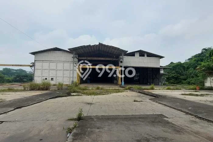 Pabrik Dijual di Gunung Putri Bogor dengan Luas Bangunan 50000m2 Pabrik Dijual di Gunung Putri Bogor dengan Luas Bangunan 50000m2