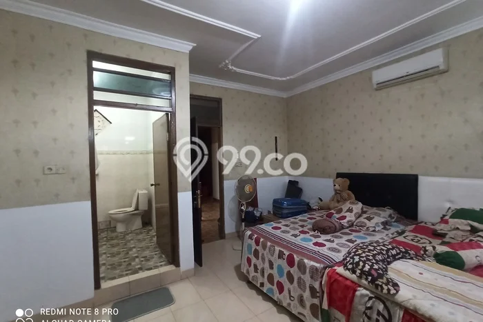 Jual Rumah Bagus Siap Huni LB 225m2 di Kalasan, Sleman Jual Rumah Bagus Siap Huni LB 225m2 di Kalasan, Sleman