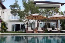 Ready to Use! Premium House LT 1200m2 Desain Modern di Pecatu Ready to Use! Premium House LT 1200m2 Desain Modern di Pecatu
