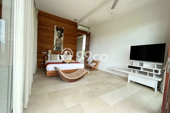 Jual Rumah Mewah Megah Dengan View Eksklusif di Seminyak, Badung Jual Rumah Mewah Megah Dengan View Eksklusif di Seminyak, Badung