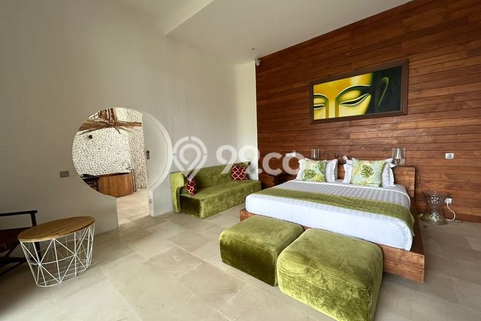 Jual Rumah Mewah Megah Dengan View Eksklusif di Seminyak, Badung Jual Rumah Mewah Megah Dengan View Eksklusif di Seminyak, Badung