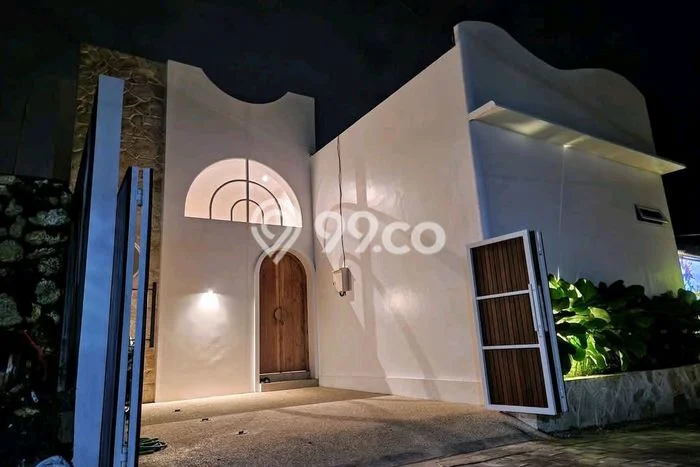 Jual Rumah Mewah Megah Dengan View Cantik di Goa Gong, Badung Jual Rumah Mewah Megah Dengan View Cantik di Goa Gong, Badung