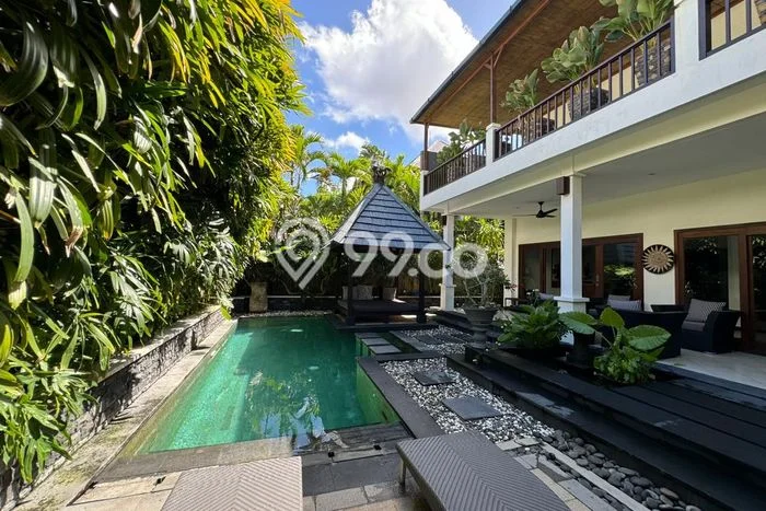 Rumah Elit Modern Siap Huni di Seminyak Badung Rumah Elit Modern Siap Huni di Seminyak Badung