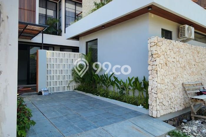 Dijual Rumah Mewah Elegan Dengan View Eksklusif di Umalas, Badung Dijual Rumah Mewah Elegan Dengan View Eksklusif di Umalas, Badung