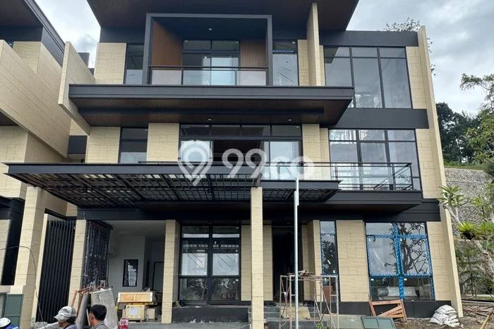 Rumah Elit Modern Tanpa Renovasi di Summarecon Bogor Bogor Rumah Elit Modern Tanpa Renovasi di Summarecon Bogor Bogor