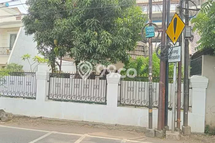 Hot Offer Hunian Mewah Ideal dan Luas di Ciracas, Jakarta Timur Hot Offer Hunian Mewah Ideal dan Luas di Ciracas, Jakarta Timur