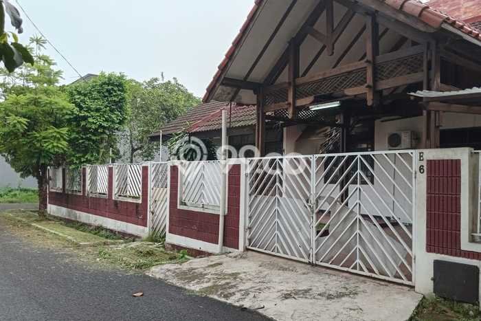 Hunian Eksklusif Dijual LT 324m2 di Ciracas, Jakarta Timur Hunian Eksklusif Dijual LT 324m2 di Ciracas, Jakarta Timur