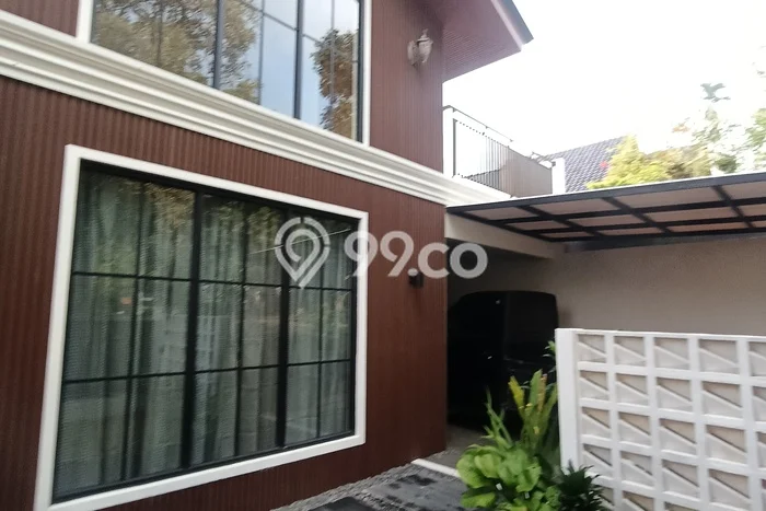 Rumah Modern 4 Kamar LT 329m2 di Cihanjuang Rumah Modern 4 Kamar LT 329m2 di Cihanjuang