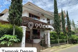 Rumah Luxury Modern Tanpa Renovasi di Setiabudi Bandung Rumah Luxury Modern Tanpa Renovasi di Setiabudi Bandung