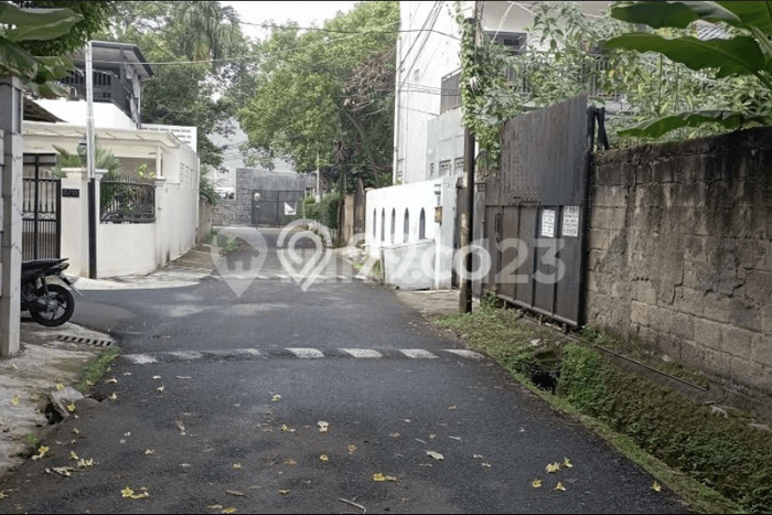 Tanah Dijual di Jakarta Selatan Seluas 1000m2 Strategis Tanah Dijual di Jakarta Selatan Seluas 1000m2 Strategis