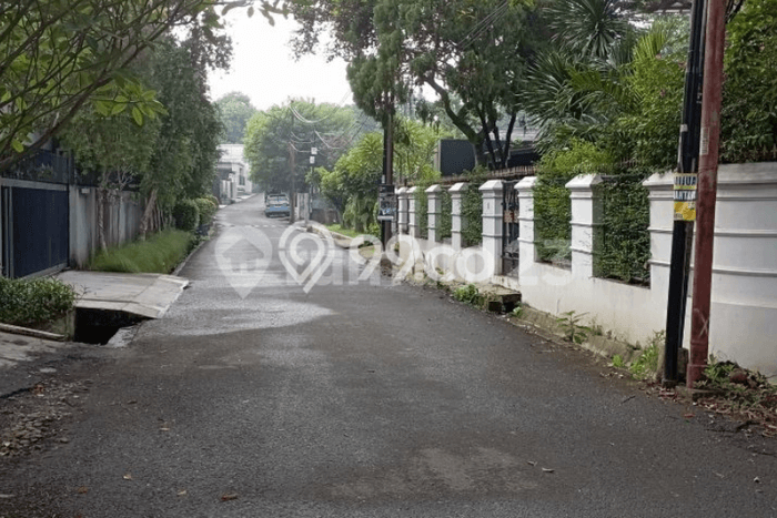 Tanah Dijual di Jakarta Selatan Seluas 1000m2 Strategis Tanah Dijual di Jakarta Selatan Seluas 1000m2 Strategis