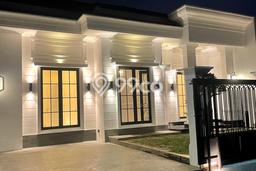 Rumah Elit LB 230m2 Siap Huni Desain Elegan di Bintaro, Tangerang Selatan Rumah Elit LB 230m2 Siap Huni Desain Elegan di Bintaro, Tangerang Selatan