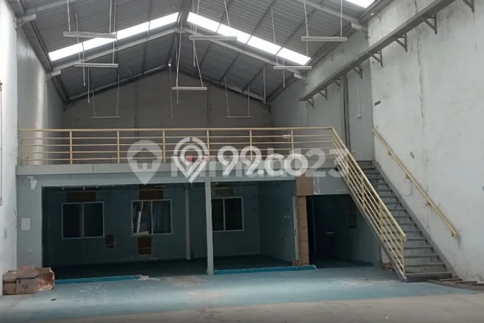Gudang Disewa di Sawangan, Depok, LT 414m2 / LB 340m2 Gudang Disewa di Sawangan, Depok, LT 414m2 / LB 340m2