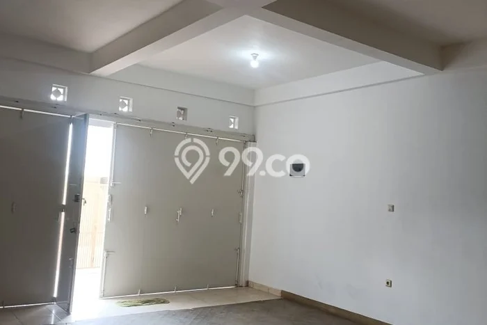 For Rent Ruko di , Luas 160m2m², Area Komersial For Rent Ruko di , Luas 160m2m², Area Komersial