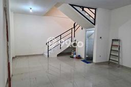 Ruko Bagus Dijual LB 150m2 Lokasi Strategis Bandung Area Cocok untuk Berbisnis Ruko Bagus Dijual LB 150m2 Lokasi Strategis Bandung Area Cocok untuk Berbisnis