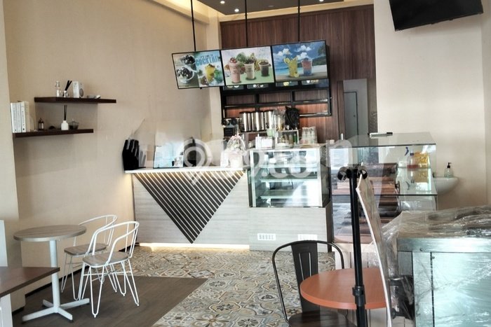 Ruko Dijual di Prime Area Surabaya Luas 180m2 Ruko Dijual di Prime Area Surabaya Luas 180m2