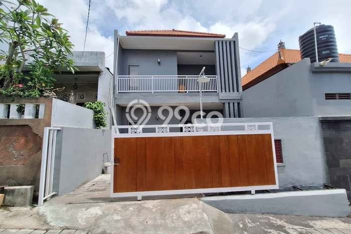 For Sale Rumah 3 Kamar Lokasi Ideal Bagus dan Strategis di Denpasar Barat For Sale Rumah 3 Kamar Lokasi Ideal Bagus dan Strategis di Denpasar Barat