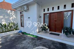 Vila Kawasan Mengwi, Luas 170m2m², Area Premium, Available Vila Kawasan Mengwi, Luas 170m2m², Area Premium, Available