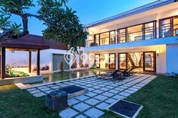 Rumah Eksklusif Dijual LT 445m2 di Seminyak, Badung Rumah Eksklusif Dijual LT 445m2 di Seminyak, Badung