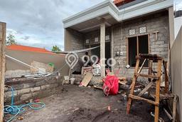 Dijual Rumah 3 Kamar Lokasi Ideal Nyaman dan Strategis di Batubulan Dijual Rumah 3 Kamar Lokasi Ideal Nyaman dan Strategis di Batubulan