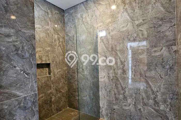 Rumah Modern Cantik 2 KT Bisa Langsung Pindah di Kediri Rumah Modern Cantik 2 KT Bisa Langsung Pindah di Kediri