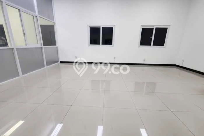 Gudang disewakan di Lippo Cikarang Cikarang dengan luas bangunan 1344m2 Gudang disewakan di Lippo Cikarang Cikarang dengan luas bangunan 1344m2