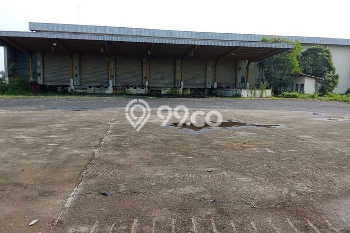 Untuk Dijual! Pabrik di Cikarang Bekasi LT 97000m2 / LB 11000m2 Kawasan Strategis Untuk Dijual! Pabrik di Cikarang Bekasi LT 97000m2 / LB 11000m2 Kawasan Strategis