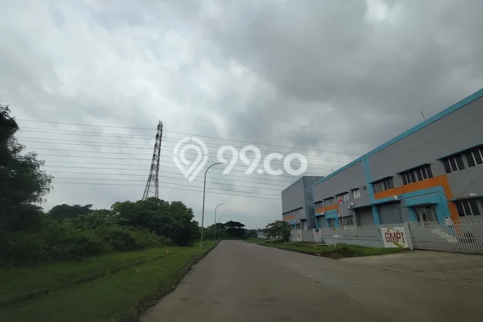 Disewakan Gudang di Lippo Cikarang Cikarang LT 3680m2, LB 3000m2 Disewakan Gudang di Lippo Cikarang Cikarang LT 3680m2, LB 3000m2
