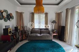 Ready to Use! Premium House LT 260m2 Desain Elegan di Pondok Indah Ready to Use! Premium House LT 260m2 Desain Elegan di Pondok Indah